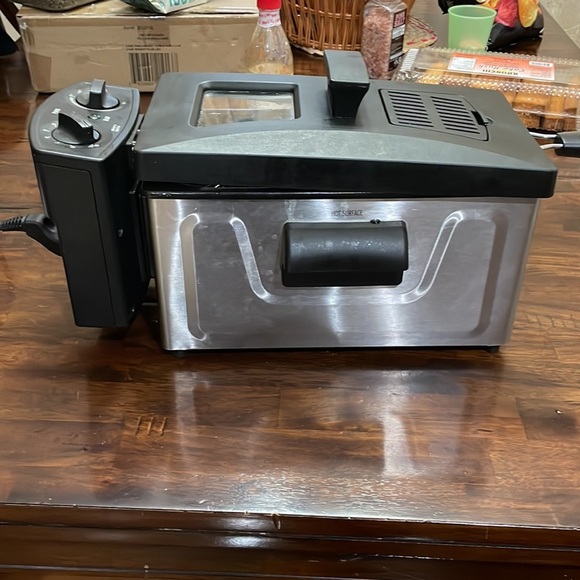 - Hamilton beach deep fryer - Picture 7 of 8